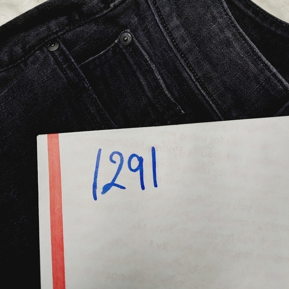 Lane Bryant High Rise Girlfriend Straight Jeans Womens Black Cotton Denim P1291 - Picture 9 of 9